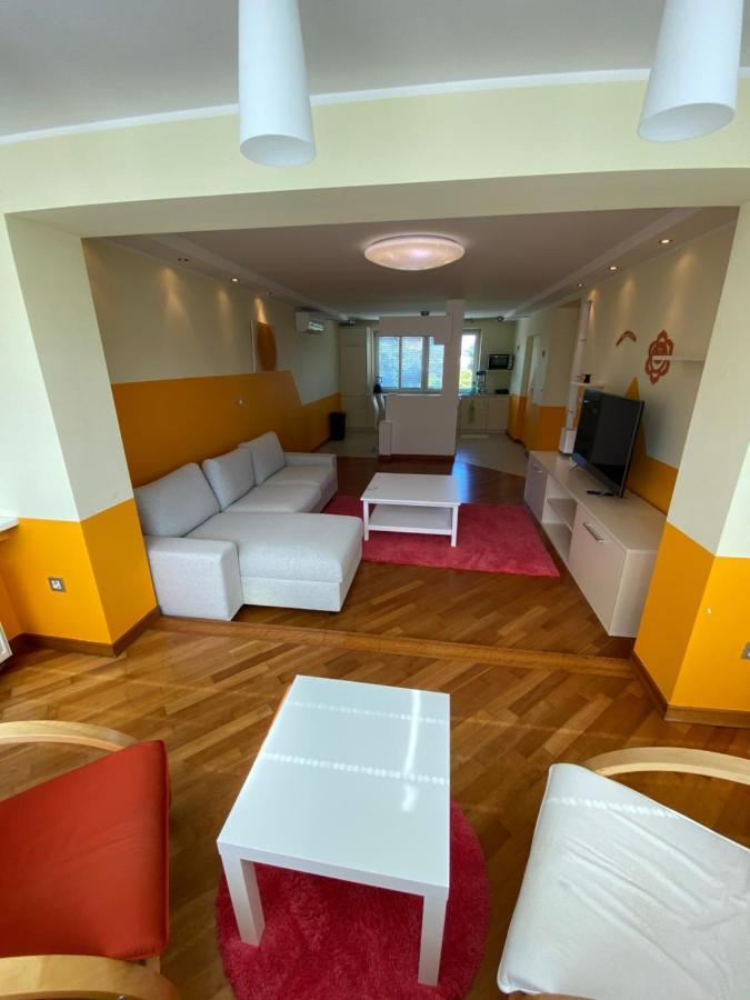 Apartma Berk Appartement Ljubljana Buitenkant foto